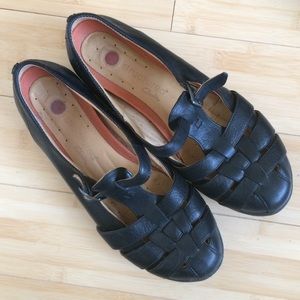 Super Comfy Clark’s